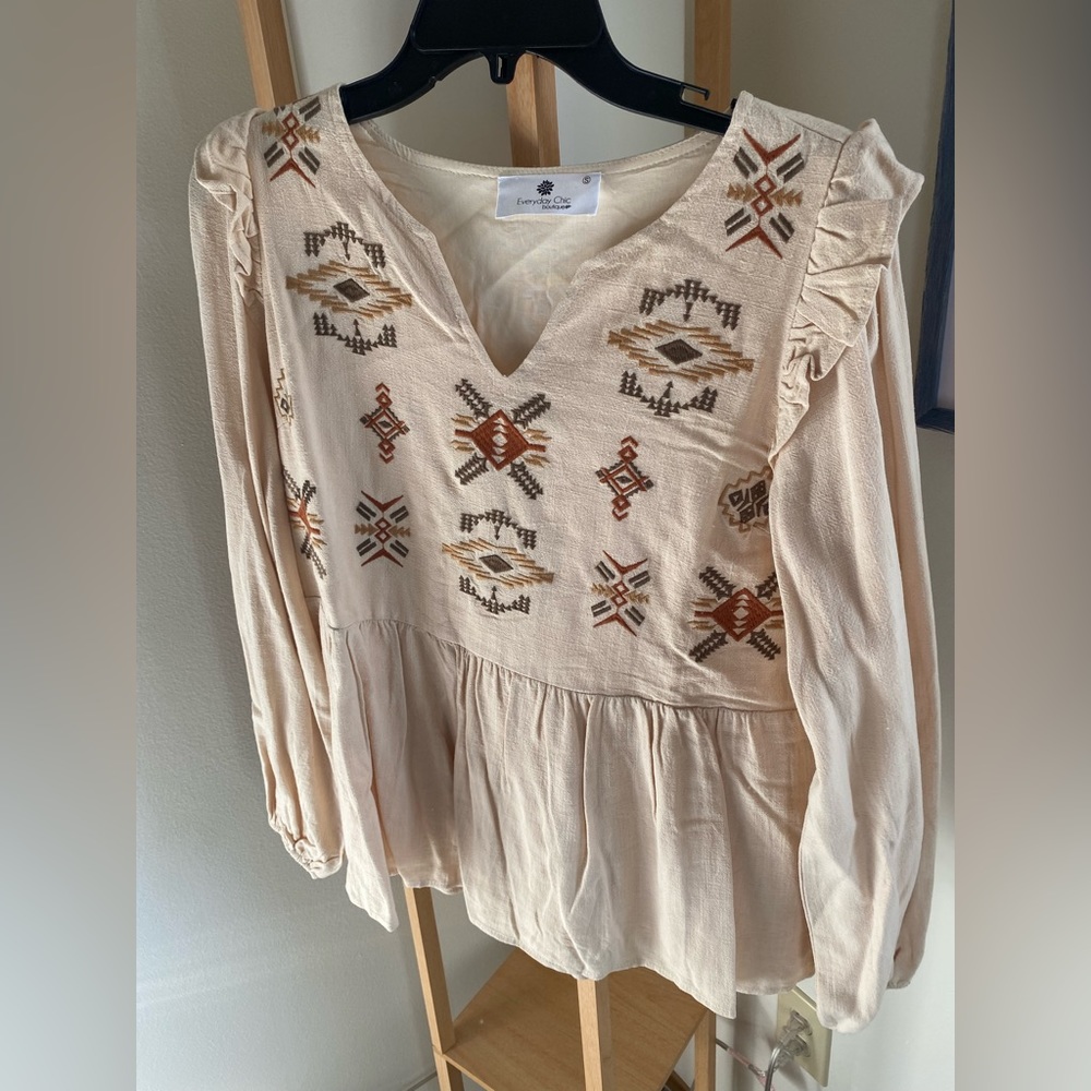 Everyday Chic Boutique Fashion Forward Blouse